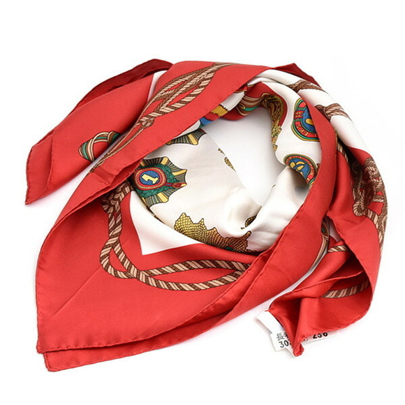 Gucci Scarf Muffler for Women, Medal Ribbon Design, Large Shawl, Silk, White,... - Picture 10 of 10